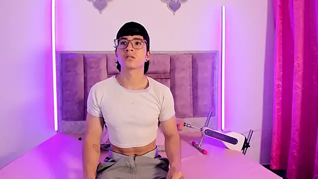 Snapshot of 0anonimo_bottom1 chatting on October 2025 12:57:02 PM 0anonimo bottom1 online show from October 2025 12:57:02 PM