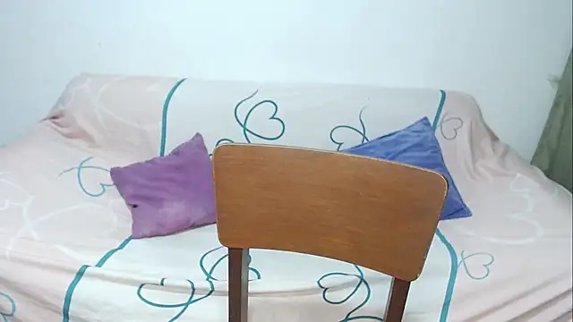 Snapshot of MoonScarlett chatting on October 2025 03:47:01 AM MoonScarlett online show from October 2025 03:47:01 AM