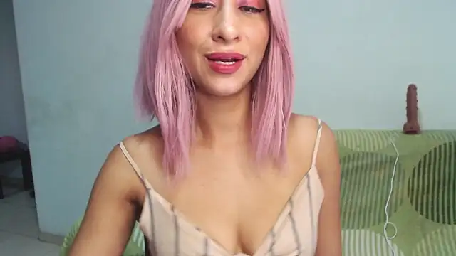 Snapshot of MoonScarlett chatting on November 2025 12:49:01 PM MoonScarlett online show from November 2025 12:49:01 PM