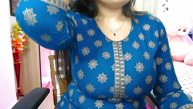 Snapshot of WildDimpi_0 chatting on April 2026 11:10:02 AM WildDimpi 0 online show from April 2026 11:10:02 AM