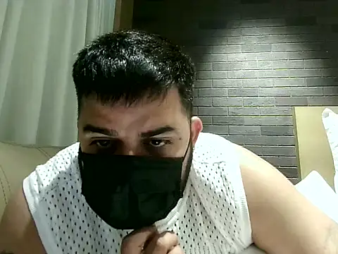 Snapshot of THEDICKBOY17 chatting on October 2025 09:40:01 AM THEDICKBOY17 online show from October 2025 09:40:01 AM