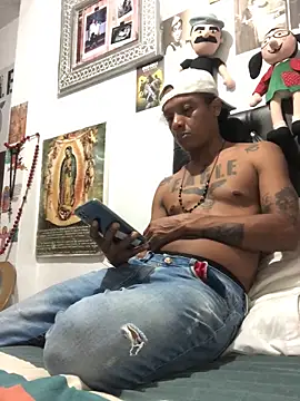 elpeluchenegroxxx3 online show from February 2026 02:04:02 AM