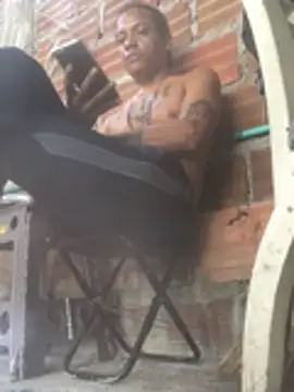 elpeluchenegroxxx3 online show from April 2026 05:40:01 PM