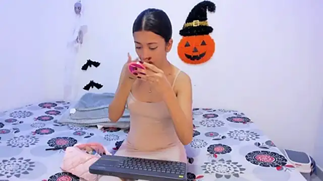 Sexy777Couple online show from October 2025 10:06:02 PM