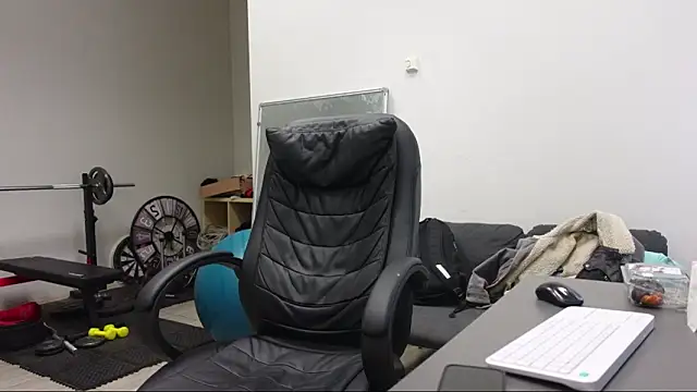 Snapshot of Ryan_Dozer chatting on March 2026 06:52:02 AM Ryan Dozer online show from March 2026 06:52:02 AM