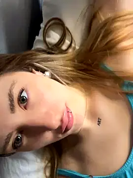 Sashailardi online show from October 2025 09:48:02 PM