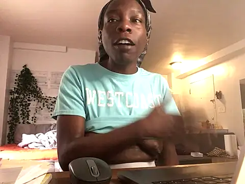 littyleesh1 online show from September 2025 01:36:01 PM