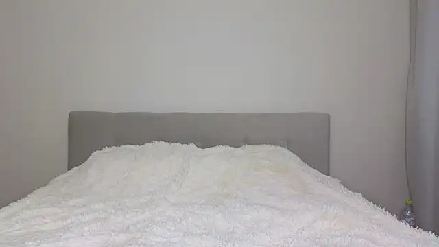 Annabel theMoon online show from December 2025 03:57:01 AM