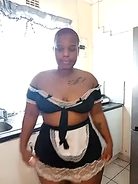 Snapshot of ThickAmy chatting on September 2025 08:36:02 AM ThickAmy online show from September 2025 08:36:02 AM