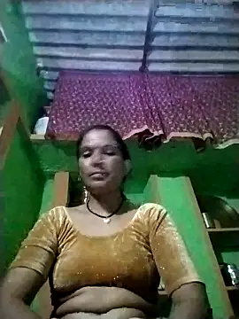 Monika cut online show from October 2025 04:06:02 PM