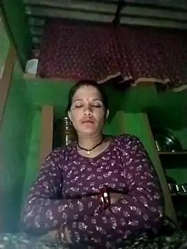 Monika cut online show from October 2025 03:45:01 PM