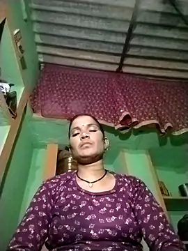 Monika cut online show from October 2025 02:51:02 PM