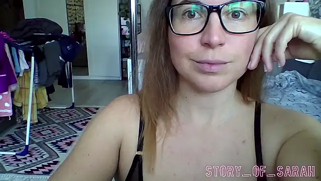 Snapshot of story_of_sarah chatting on April 2026 08:04:01 AM story of sarah online show from April 2026 08:04:01 AM