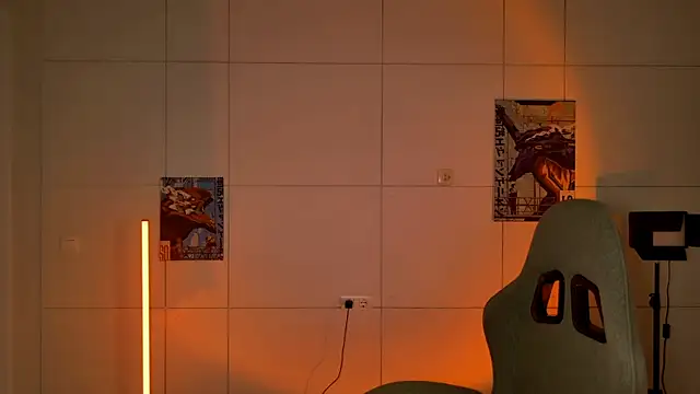 Yoka paradoXXX online show from October 2025 05:07:02 AM