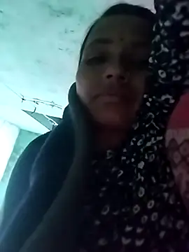 KIRTI12 HOT online show from October 2025 03:24:01 PM