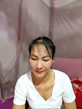 Yumyum kiw online show from September 2025 01:22:02 PM