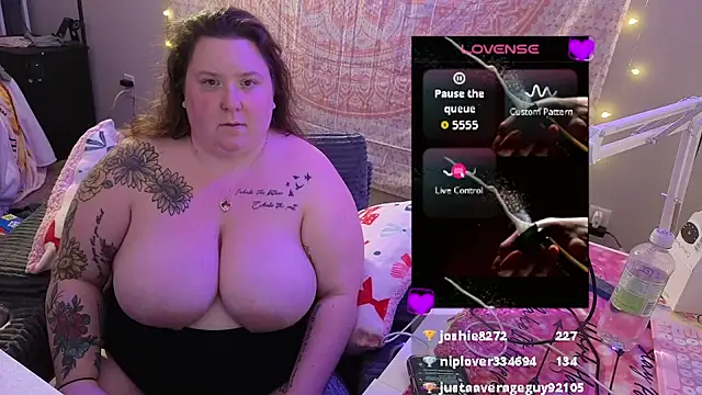 brookenicole3003 online show from April 2026 12:47:01 AM