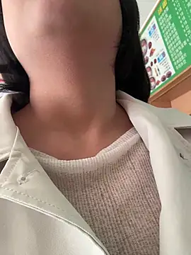 Snapshot of Fengbaby-555 chatting on March 2026 02:15:01 AM Fengbaby-555 online show from March 2026 02:15:01 AM