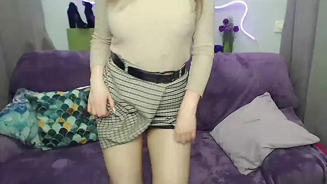 GloriyaDre online show from December 2025 05:53:02 PM