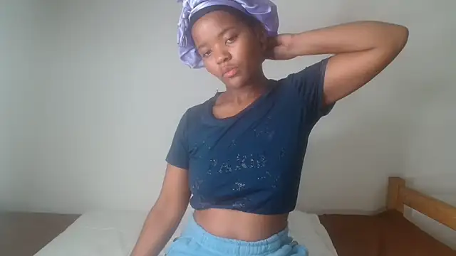 Snapshot of AshleyT255 chatting on September 2025 06:55:01 PM AshleyT255 online show from September 2025 06:55:01 PM