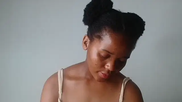 Snapshot of AshleyT255 chatting on September 2025 07:41:02 PM AshleyT255 online show from September 2025 07:41:02 PM