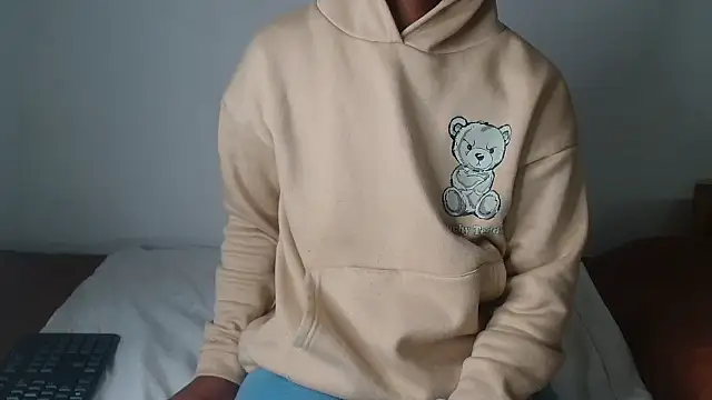 Snapshot of AshleyT255 chatting on October 2025 06:14:02 PM AshleyT255 online show from October 2025 06:14:02 PM