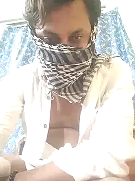 Snapshot of Flybye_0009 chatting on April 2026 08:58:02 PM Flybye 0009 online show from April 2026 08:58:02 PM