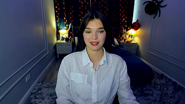 DivineAmour online show from October 2025 05:28:02 AM