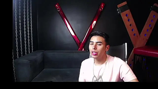 Matthewlodge online show from October 2025 01:00:01 PM