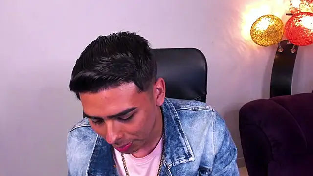 Matthewlodge online show from November 2025 02:18:02 PM