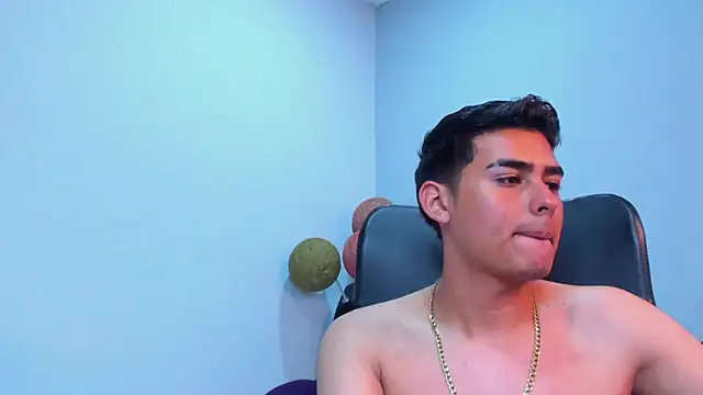 Matthewlodge online show from November 2025 04:24:01 PM