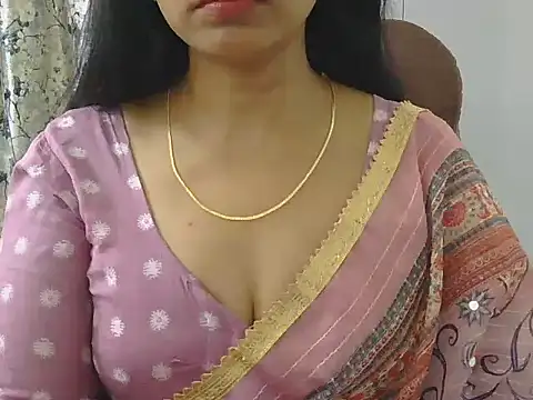 Snapshot of MISS_SOMIYA chatting on March 2026 06:36:01 PM MISS SOMIYA online show from March 2026 06:36:01 PM