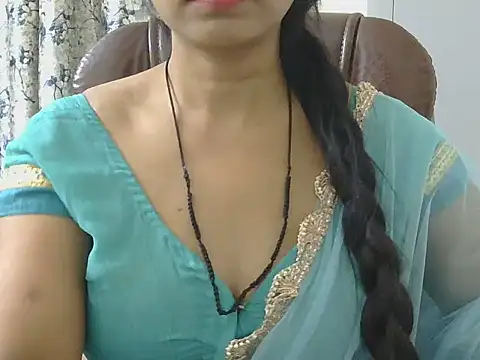 Snapshot of MISS_SOMIYA chatting on April 2026 05:47:02 PM MISS SOMIYA online show from April 2026 05:47:02 PM