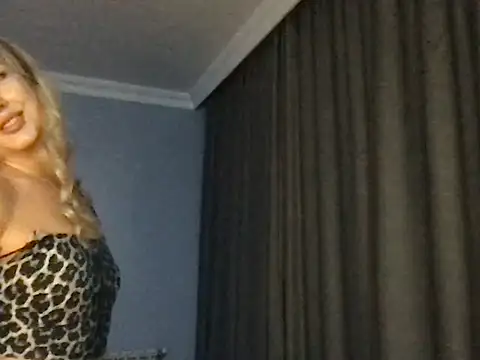 Pyrelissa online show from December 2025 04:57:02 PM