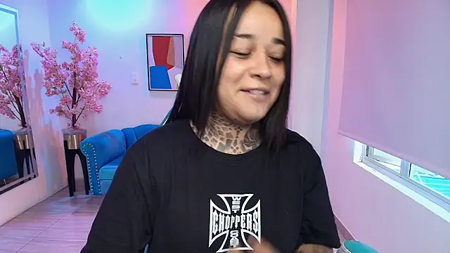 Black roseee online show from December 2025 07:41:01 PM