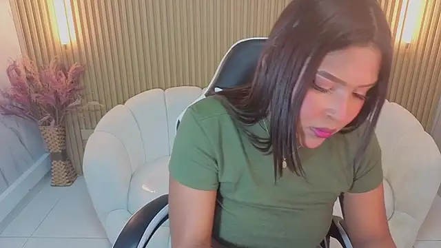 naomi tp online show from October 2025 12:36:02 PM