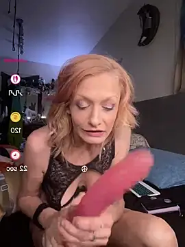 Snapshot of Daphneflor chatting on July 2026 04:07:02 AM Daphneflor online show from July 2026 04:07:02 AM