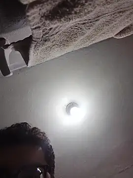 Santiagoqro85 online show from April 2026 02:28:02 AM