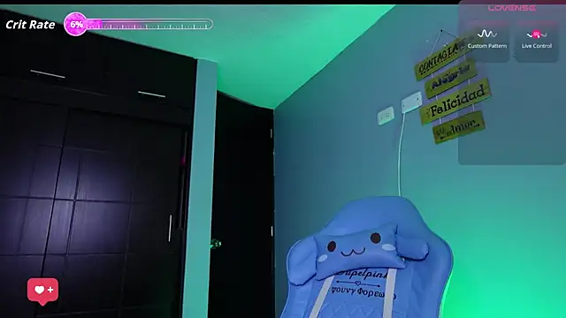 iriss cardenas online show from September 2025 10:48:01 AM