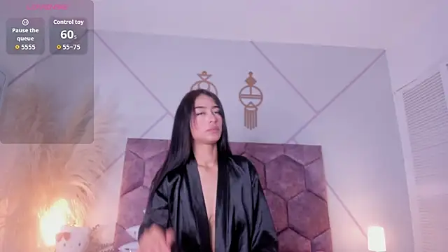 Snapshot of nicol_giraldoo chatting on May 2026 03:23:02 AM nicol giraldoo online show from May 2026 03:23:02 AM