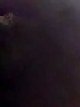 Snapshot of luzmelzinha chatting on October 2025 01:32:01 PM luzmelzinha online show from October 2025 01:32:01 PM