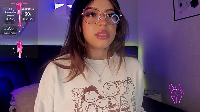 Snapshot of artemis_nyx chatting on November 2025 08:53:01 PM artemis nyx online show from November 2025 08:53:01 PM