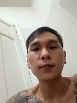 Snapshot of samuelcher chatting on October 2025 02:47:02 AM samuelcher online show from October 2025 02:47:02 AM