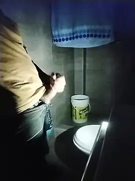 ThiagoFernandezChancay25 online show from November 2025 04:29:02 AM