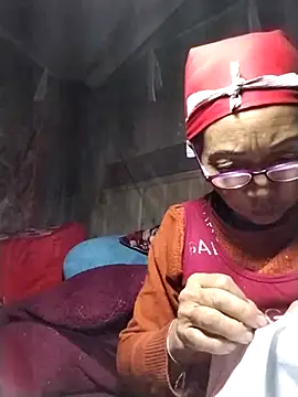 -Xuka-200 online show from February 2026 09:33:02 PM