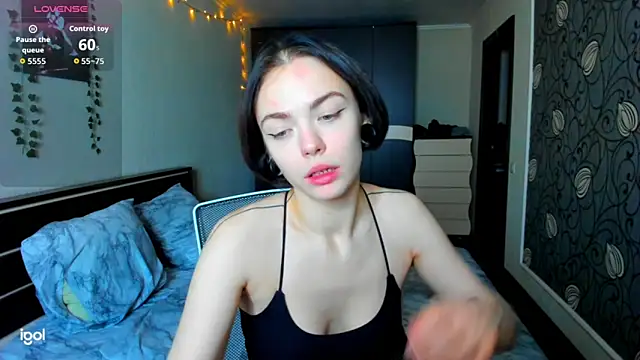 bonnybimi online show from October 2025 01:19:01 PM