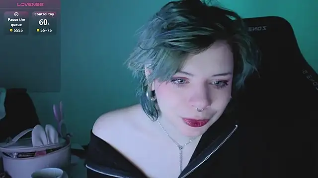 Alice Zev online show from September 2025 08:45:01 PM