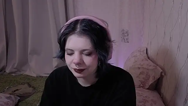 Alice Zev online show from April 2026 01:07:01 AM
