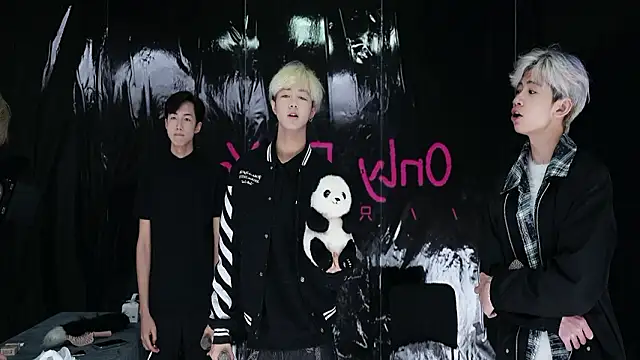 Snapshot of JL-sweetbaby1 chatting on March 2026 11:25:01 AM JL-sweetbaby1 online show from March 2026 11:25:01 AM