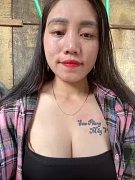 chipp-bong online show from December 2025 03:47:02 AM